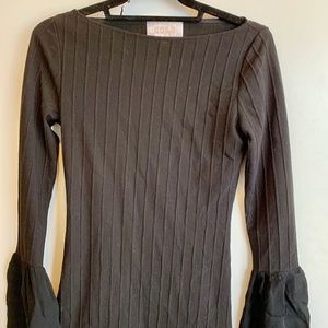 Stone Cold Fox black top